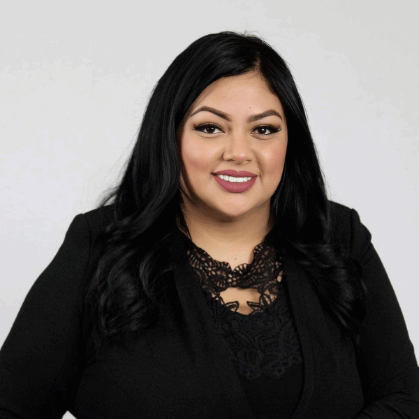 Silvia Bahena Loan Officer
